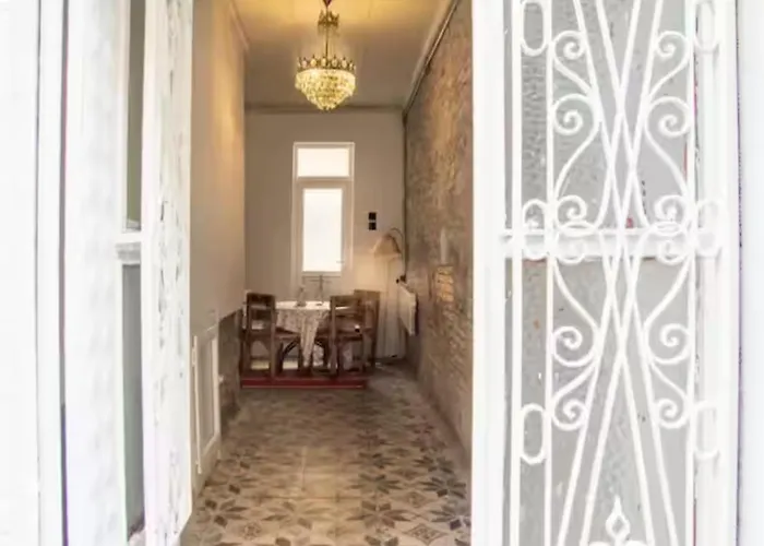 Historical Detached House In The Center Willa *