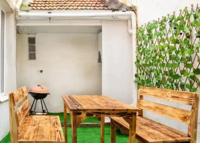 Historical Detached House In The Center * Izmir