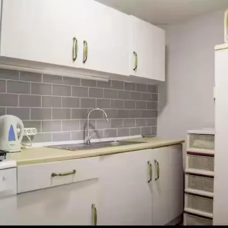 Historical Detached House In The Center וילה