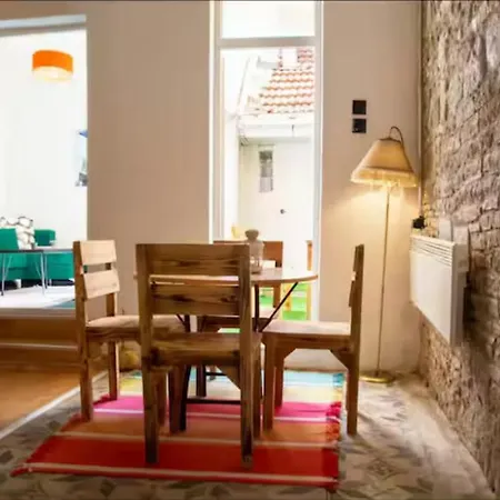 Historical Detached House In The Center Villa